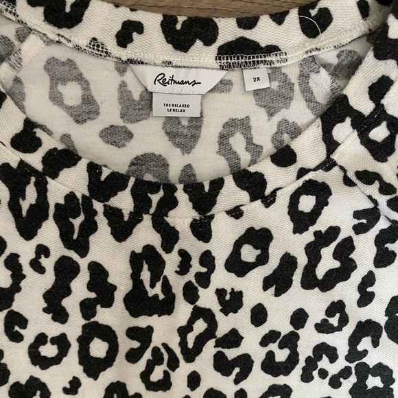 Plus Size Top - Picture 3 of 3